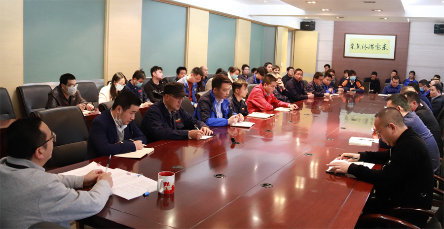 谋篇与发展，奋进正当时——美机召开应对疫情危机工作座谈会